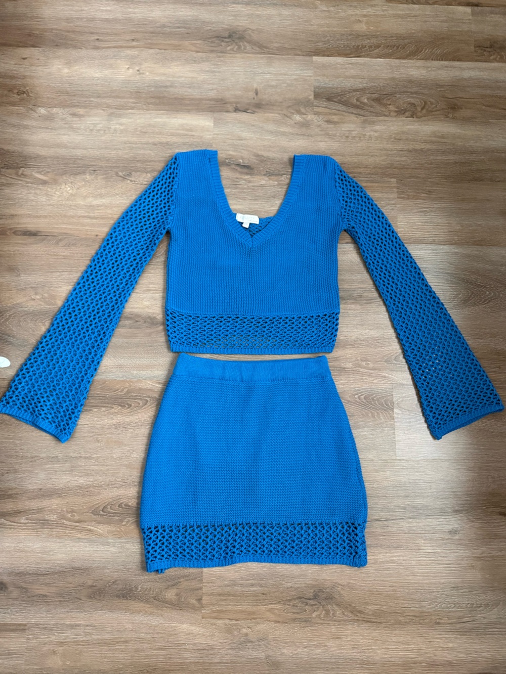 Rebellion Blue Knit Set - Picture 2 of 4